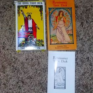 Tarot card pack
